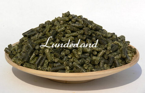 Lunderland - Suszona Lucerna granulat 2 kg
